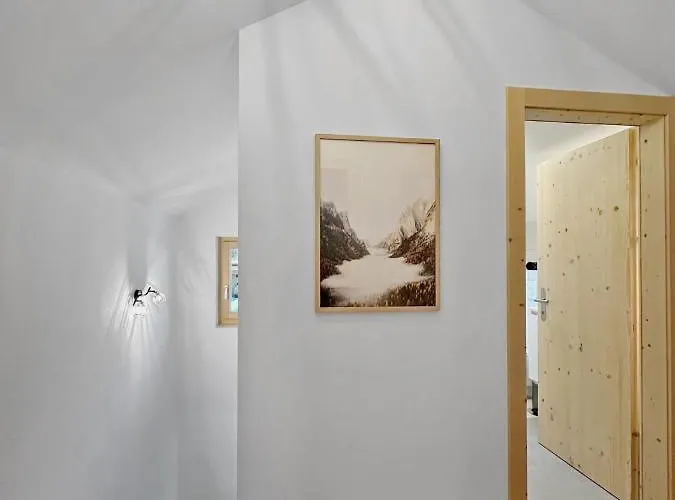 The Laughing Cow - 10 Mns From Sion And *