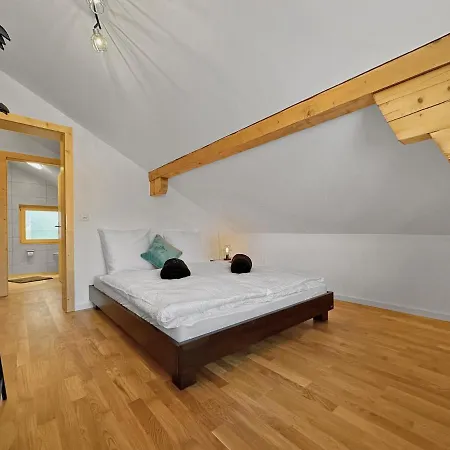 The Laughing Cow - 10 Mns From Sion And Appartement *